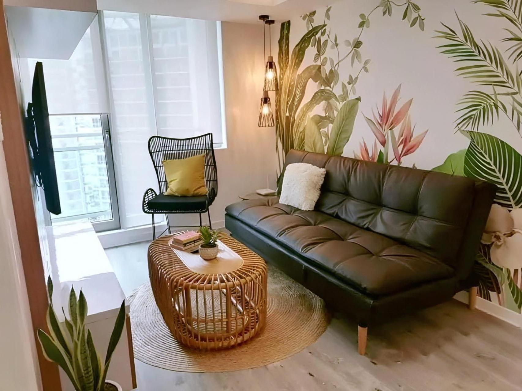 Manila Urban Resort At Azure Εξωτερικό φωτογραφία